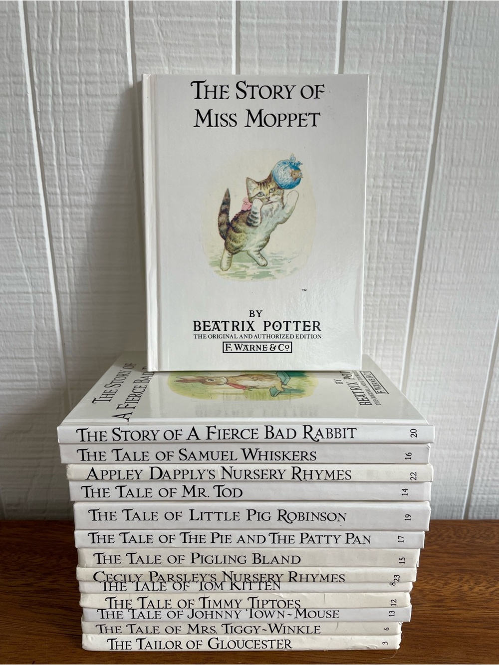 Vtg Set of 14 Beatrix Potter Hardcover Published 1986
